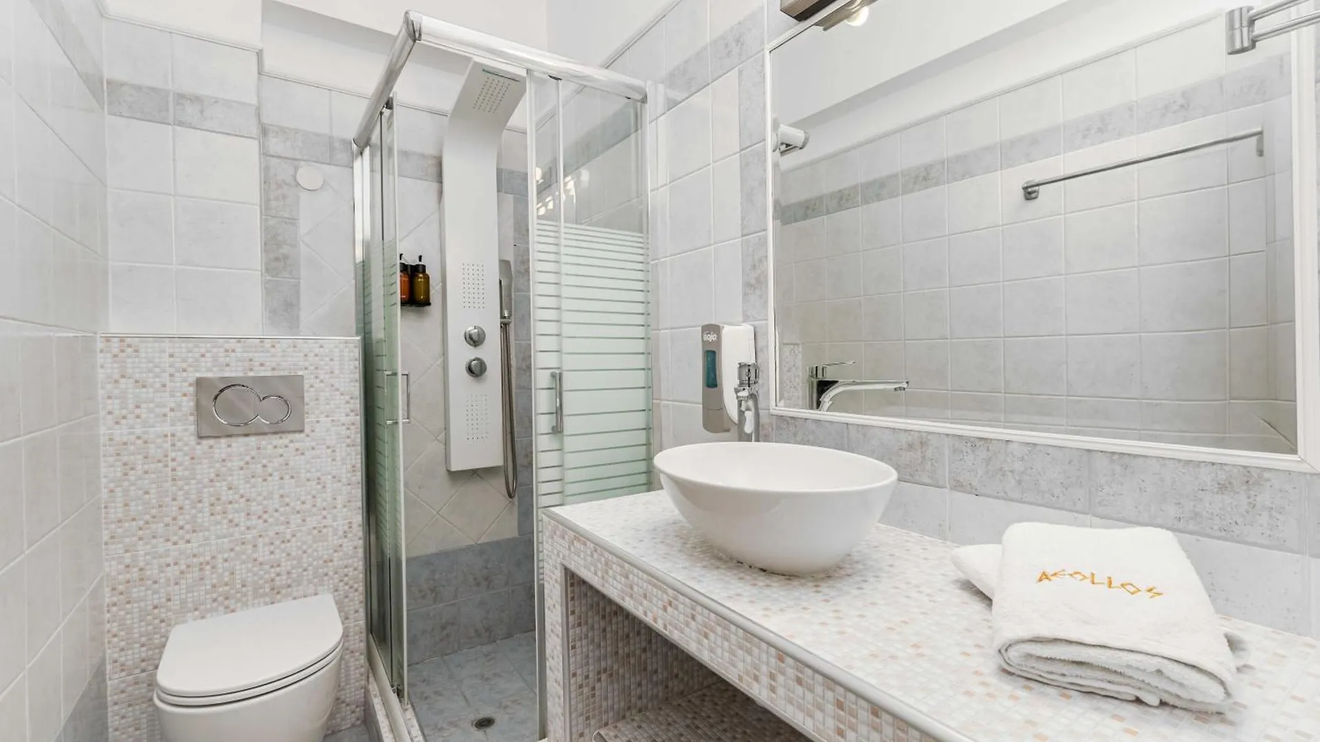 Hotel Aeollos Pefkochori 3*,