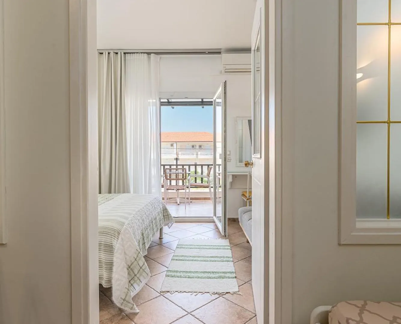 بيفكوهوري Hotel Aeollos شقة فندقية