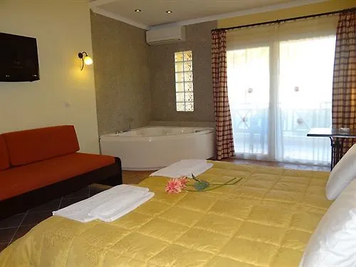 بيفكوهوري Hotel Aeollos 3*,