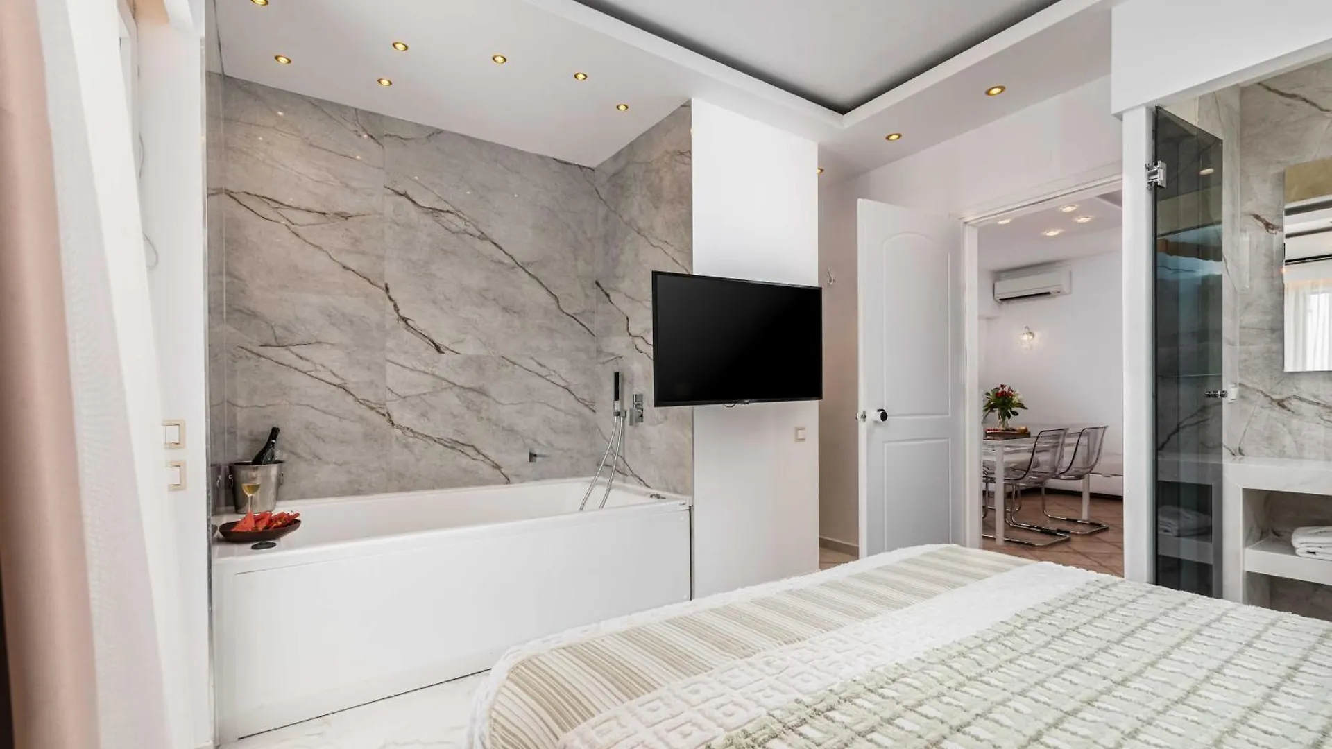 Aparthotel Hotel Aeollos Pefkochori